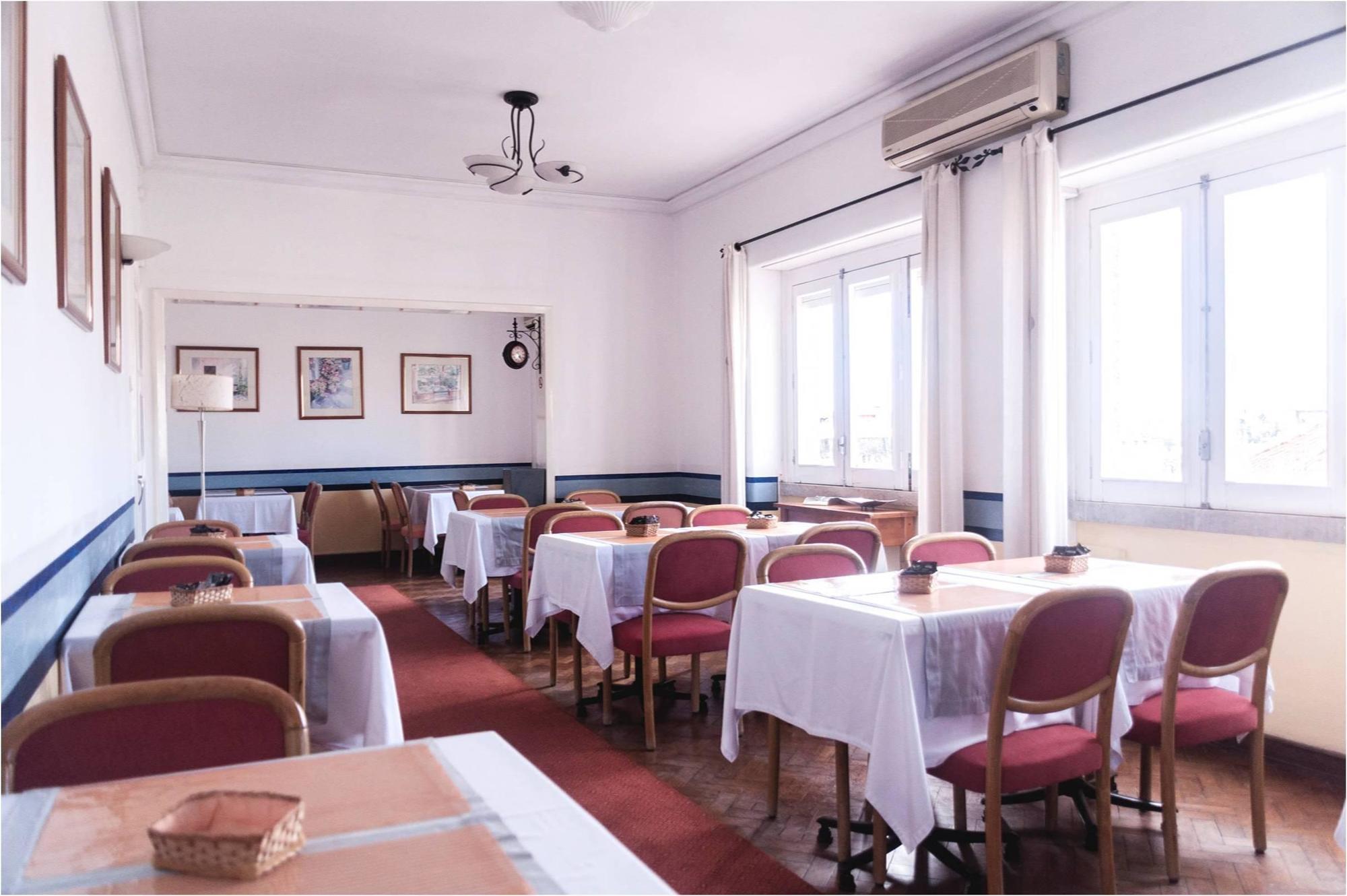 Hotel Residencial Caravela Lissabon Buitenkant foto